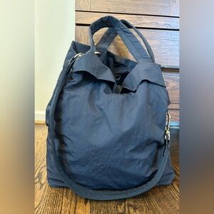 Lululemon travel bag